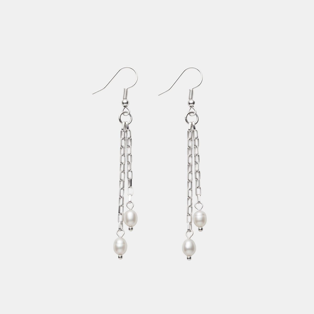 Drop Pearl Earring