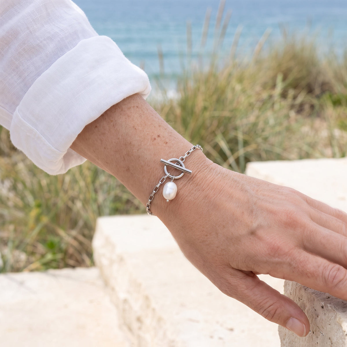 Drop Pearl Bracelet